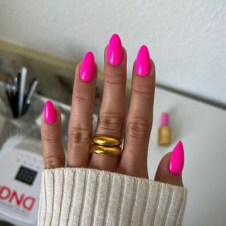 DND DIVA Nail Lacquer - 228 I Have A Crush