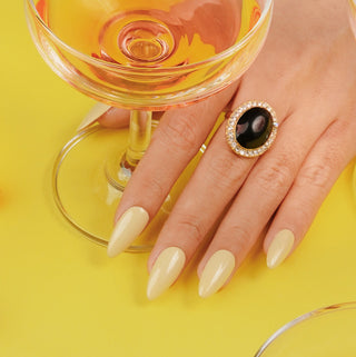 Lavis Gel Nail Polish Duo - 002  Yellow Colors - Charley And The Angel