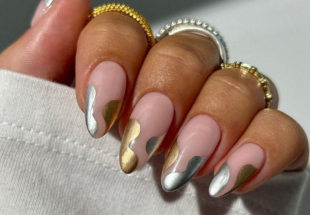 Champagne Kisses | Clear Jelly Gold Glitter Rhinestone Nails