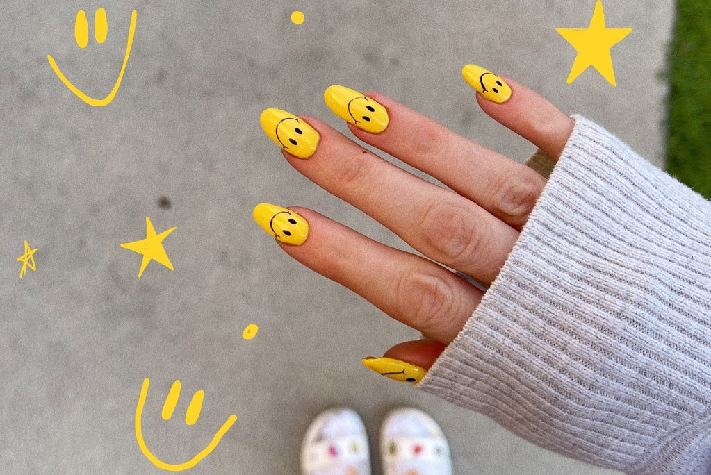 10 Smiley Face Nails Designs That Will Instantly Lift Your Spirits | ND ...