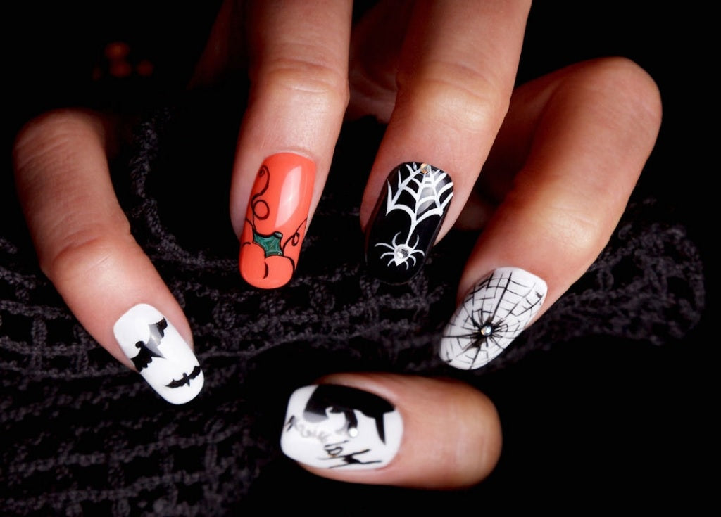 Quick + Easy Halloween Nails | XO | Noelle