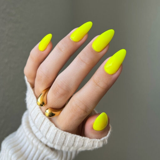 DND DIVA Nail Lacquer - 189 Tennis Ball