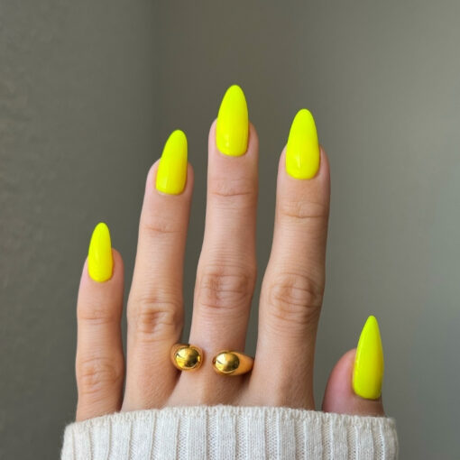 DND DIVA Nail Lacquer - 189 Tennis Ball