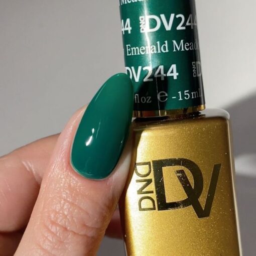 DND DIVA Gel Polish - 244 Emerald Meadow