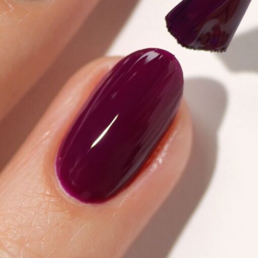 DND DIVA Gel Polish - 252 Silky Beets