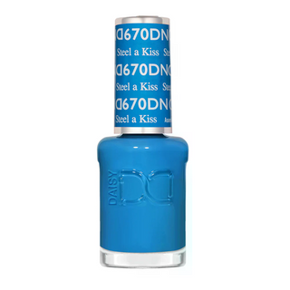DND Nail Lacquer - 670 Steel A Kiss