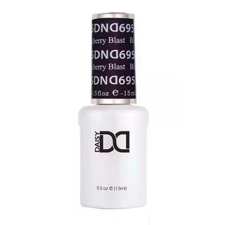 DND Gel Polish - 693 Sugar Spun