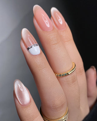 LAVIS 9D Cat Eyes CE13 (Ver2) - 04 - Gel Polish 0.5 oz - Moonlit Mirage Collection