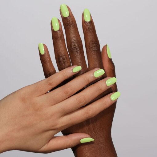 DND DV 117 Dewy Limeade - DND Diva Gel Polish & Matching Nail Lacquer Duo Set