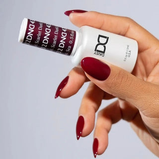 DND Gel Polish - 432 Dark Scarlet