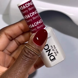 DND Gel Polish - 456 Cherry Berry