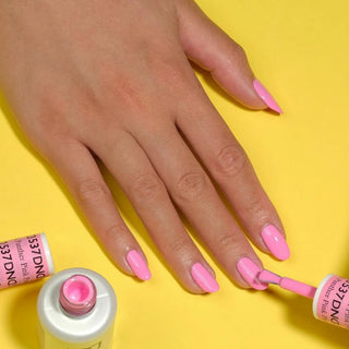 DND Gel Polish - 537 Panther Pink