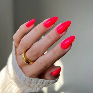 DND Gel Polish - 561 Strawberry Kiss