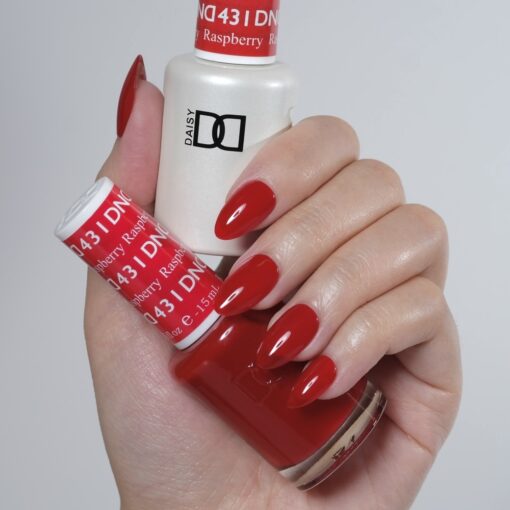DND Nail Lacquer - 431 Red Colors - Raspberry