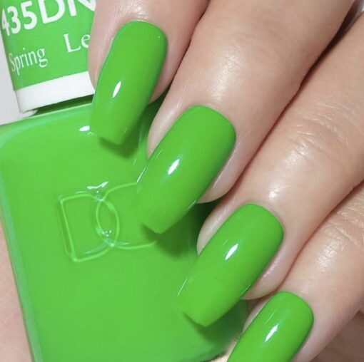 DND Nail Lacquer - 435 Green Colors - Spring Leaf