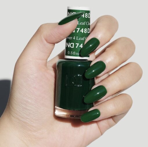 DND Gel Polish - 748 Green Colors - 4 Leaf Clover