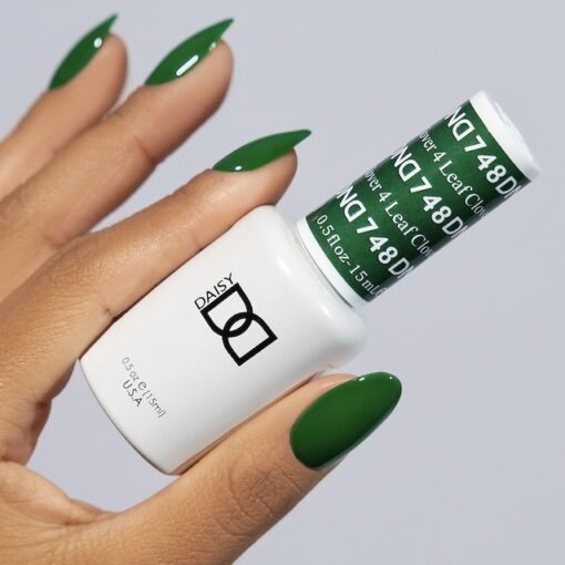 DND Gel Polish - 748 Green Colors - 4 Leaf Clover