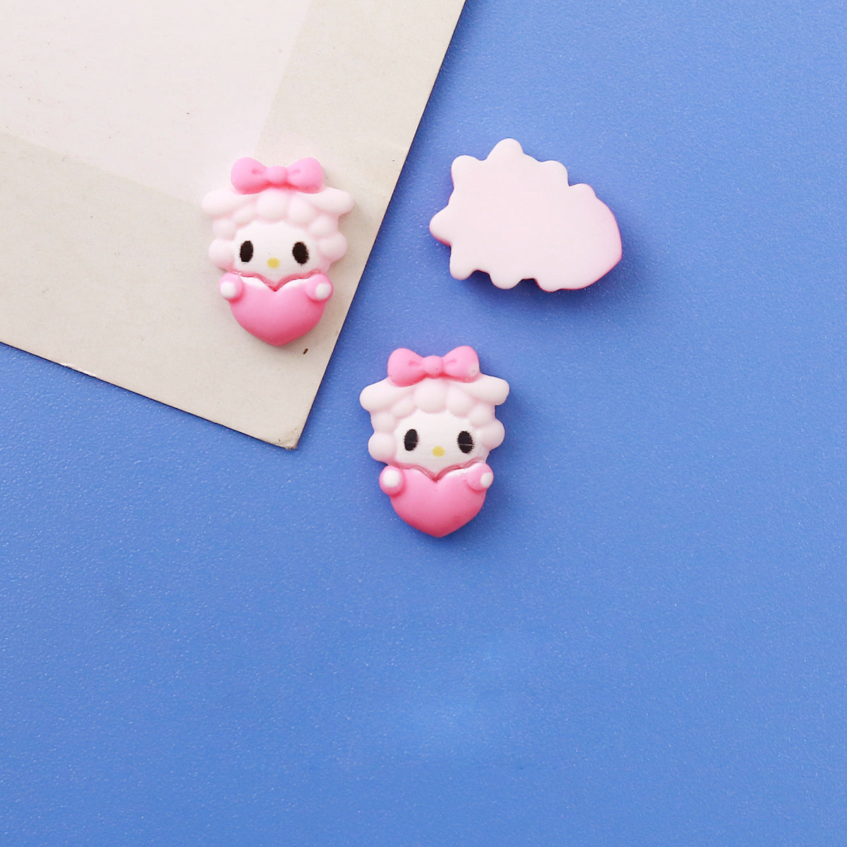 #395-400 2PCS My Melody Heart Nail Charm