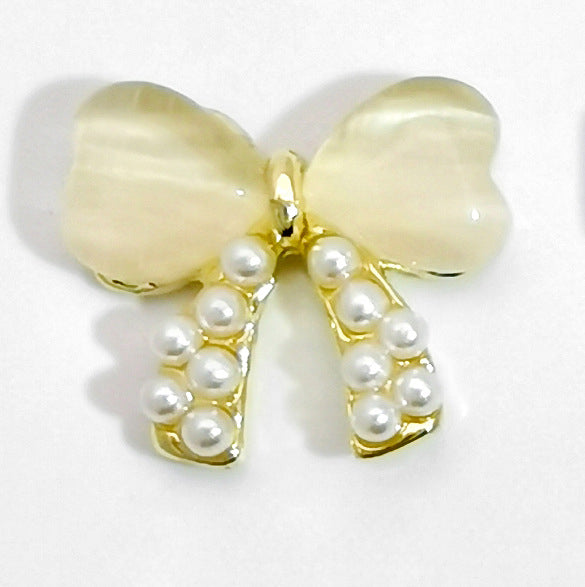 LX2 Heart Bow Pearl Nail Charm