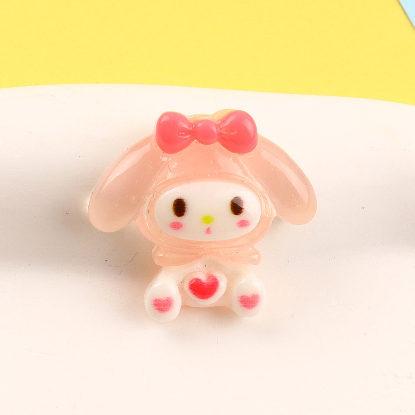 #356 Crystal Sitting My Melody Nail Charm