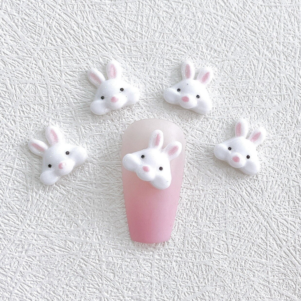 #096 2PCS White Rabbit Head Nail Charm