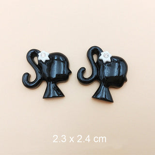 #505-509 2PCS Barbie Head Charm
